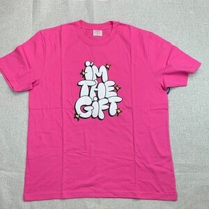 Bloomie's Unisex I'm the Gift Graphic Tee - 100% Exclusive Size L